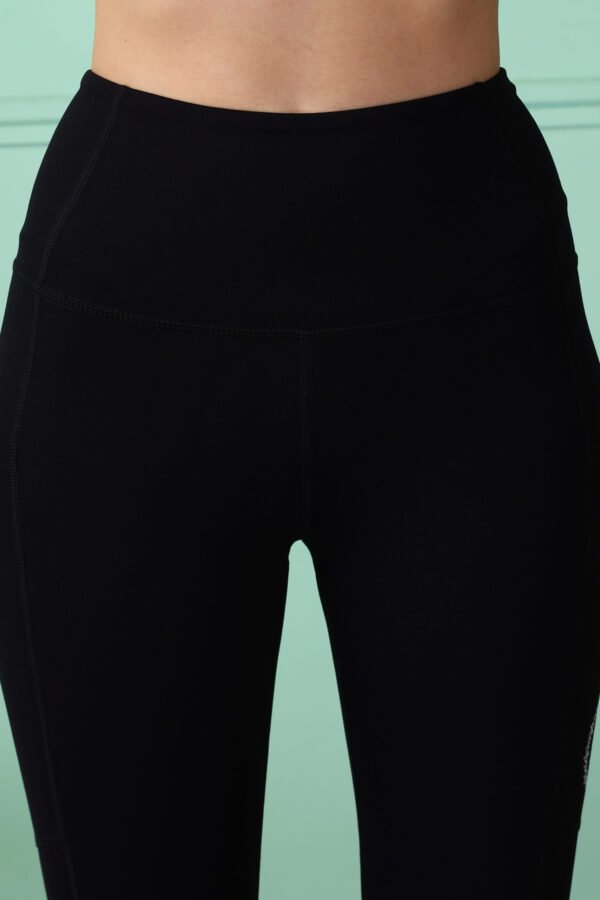 Black High-Waist Yoga Pant with Pockets